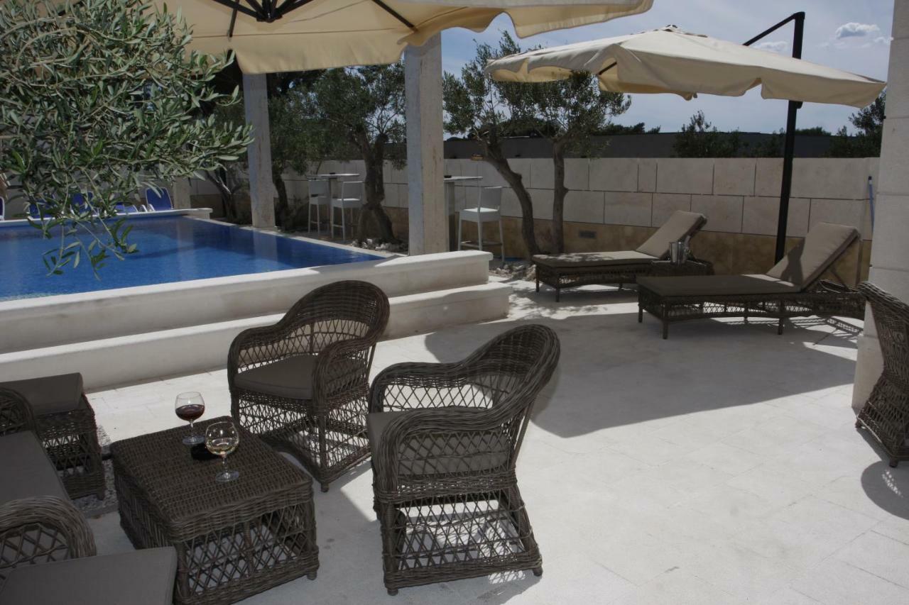 Villa Luce mit Pool Makarska Værelse billede